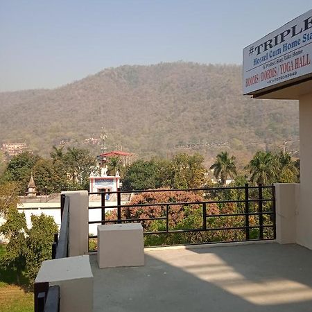 Triple1 Hostel & Homestay ริชิเคช ภายนอก รูปภาพ