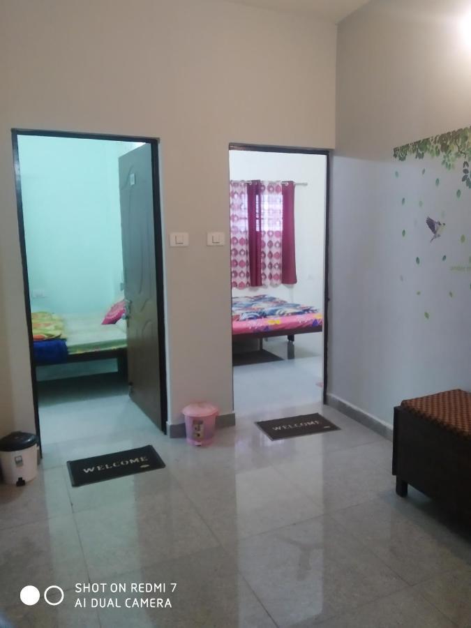 Triple1 Hostel & Homestay ริชิเคช ภายนอก รูปภาพ