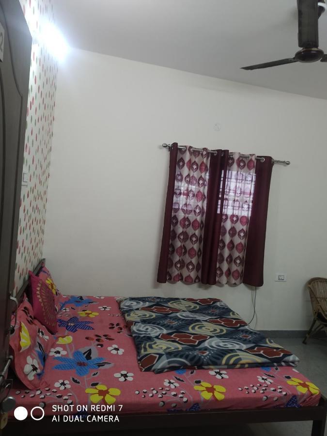 Triple1 Hostel & Homestay ริชิเคช ภายนอก รูปภาพ